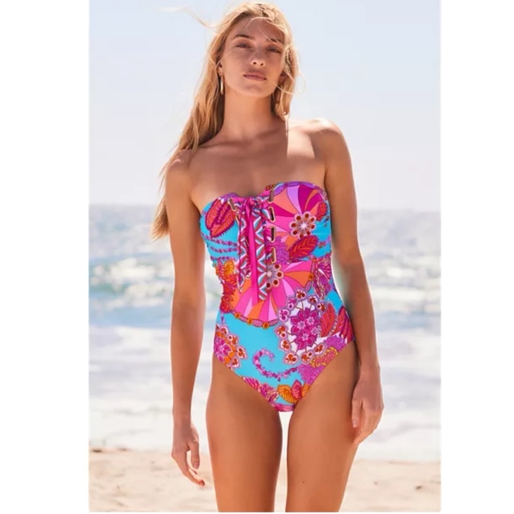 Trina Turk Meilani Lace Up Bandeau One-Piece Swimsuit NWT Size 8